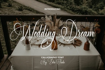 Font Dreams: Styling Your Wedding Project